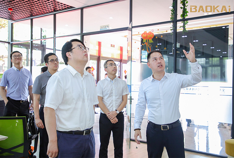 新聞 | 熱烈慶?！氨本┼]電大學(xué)&寶開智能”聯(lián)合實(shí)驗(yàn)室、寶開研究院正式成立！
