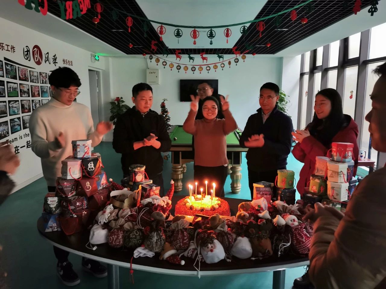 圣誕主題生日趴 | 濃情暖意平安夜，誕愿有你共前行
