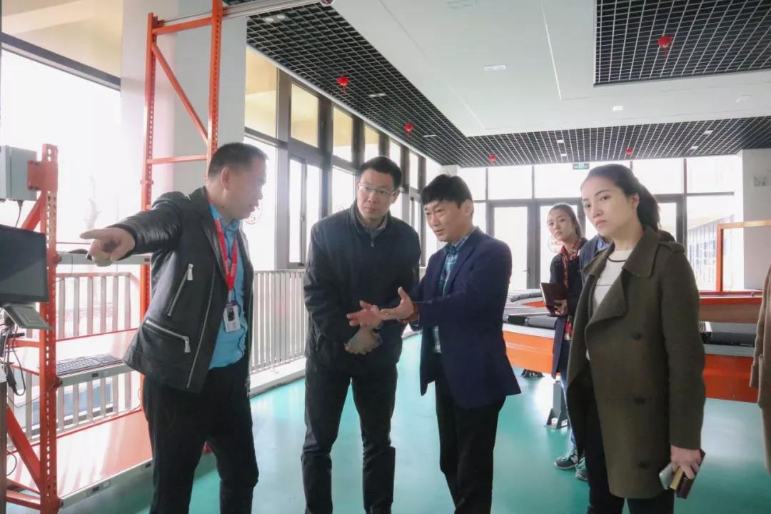 簡(jiǎn)訊 | 黨建引領(lǐng)，助力企業(yè)發(fā)展！上海市委黨校領(lǐng)導(dǎo)一行蒞臨寶開考察調(diào)研！