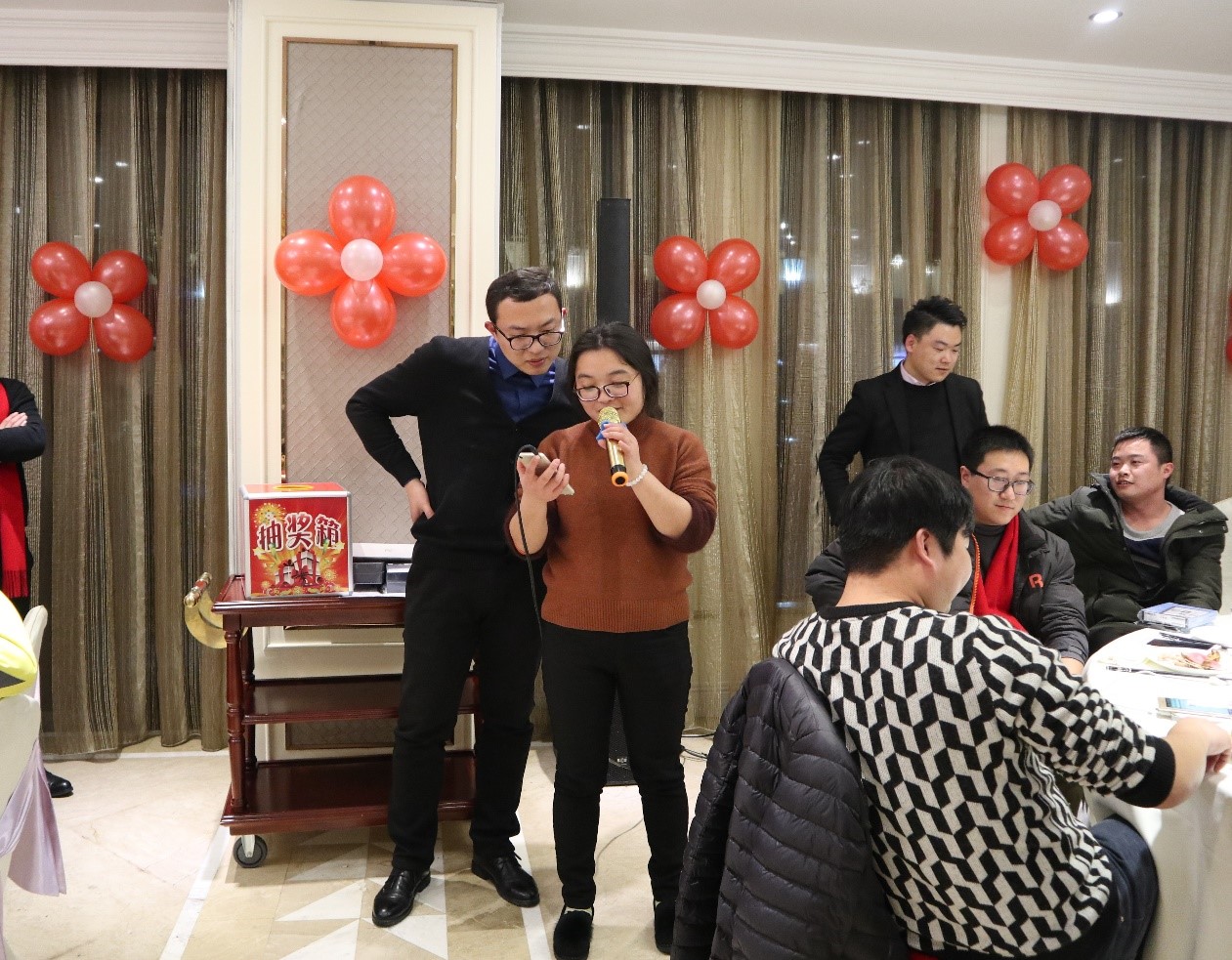 新聞 | “不忘初心創(chuàng)輝煌，牢記使命迎挑戰(zhàn)”寶開年會系列活動報道