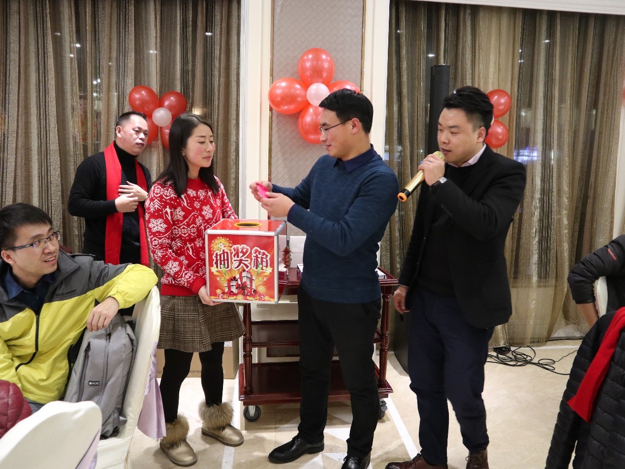 新聞 | “不忘初心創(chuàng)輝煌，牢記使命迎挑戰(zhàn)”寶開年會系列活動報道
