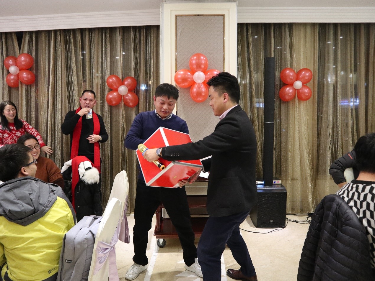新聞 | “不忘初心創(chuàng)輝煌，牢記使命迎挑戰(zhàn)”寶開年會系列活動報道