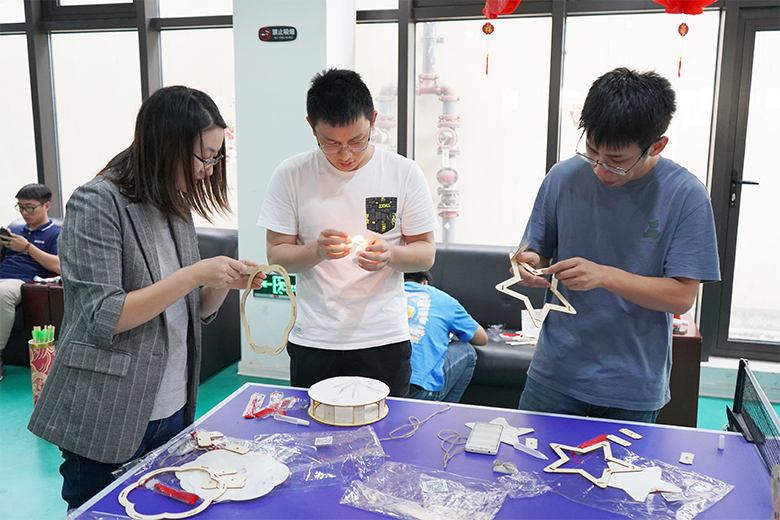 月圓中秋 · 集體慶生 | 溫馨九月，迎佳節(jié)，賀生辰，共團圓！